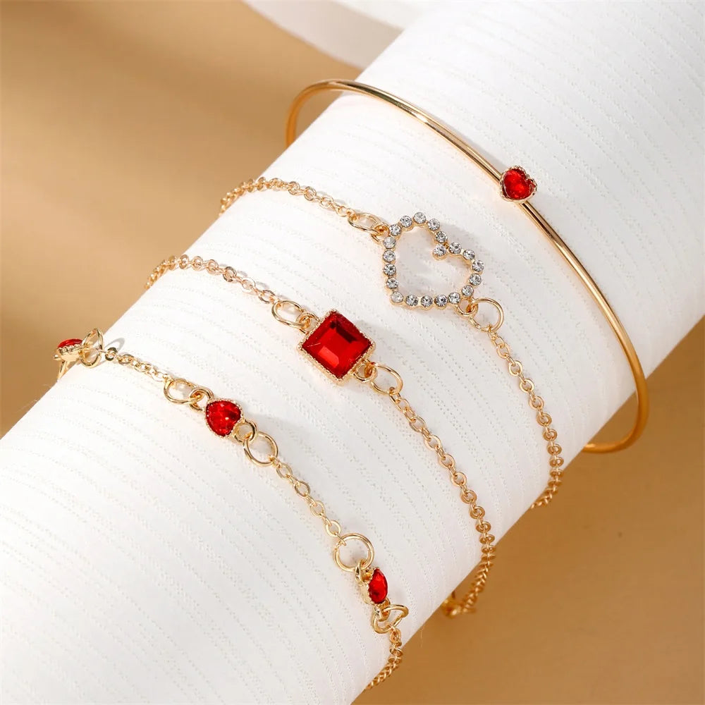 Elegant Heart Chain Bracelet - Geometric Crystal Charm Jewelry Gift