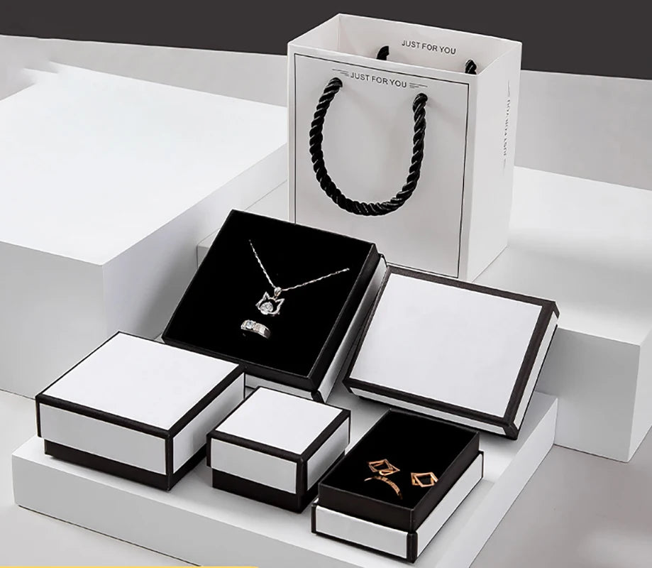 Black & White Jewelry Box - Elegant Display for Rings & Bracelets